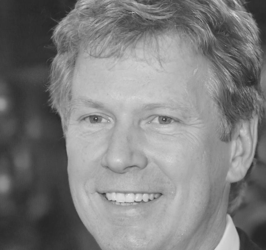 Marcus Weber, Finanzanalyst